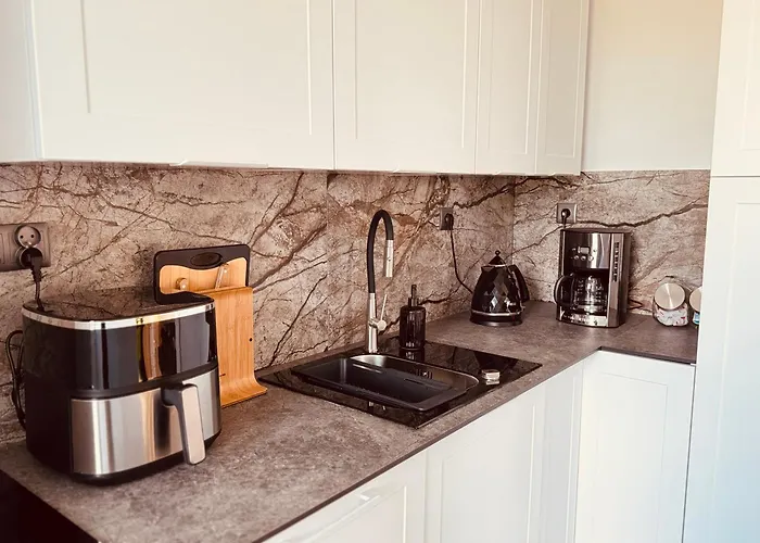 Sweet Dreams Щитно